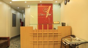 Reception - Jeanne Hotel (Cao Bang)