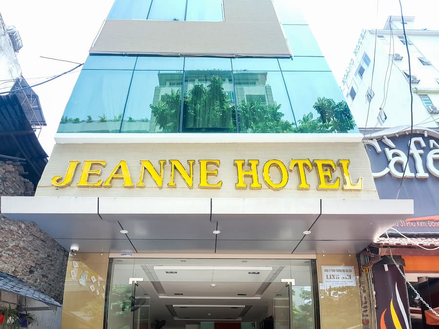 Façana frontal de l'allotjament