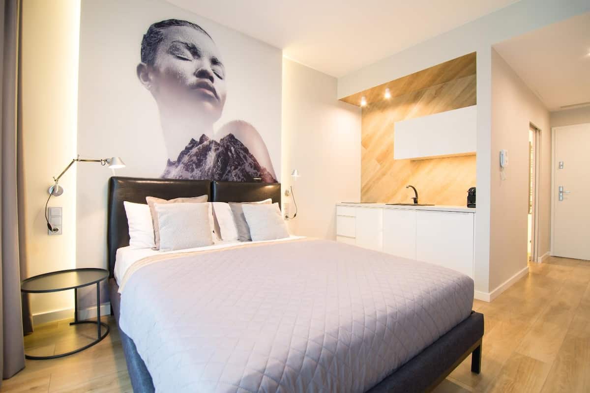 Suite estudio | Decoración personalizada y muebles diferentes