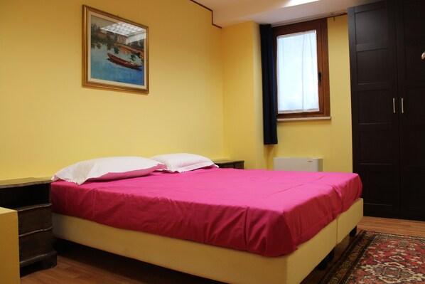 อพาร์ทเมนท์, 1 ห้องนอน | เครื่องนอนระดับพรีเมียม, ผ้านวมขนเป็ด, เตียงพร้อมฟูกเสริมที่นอน