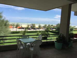 Deluxe Apartment, 2 Bedrooms | Terrace/patio