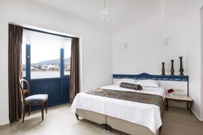 Rollaway beds, free WiFi - Uzum Iskelesi Butik Otel (Karaburun)