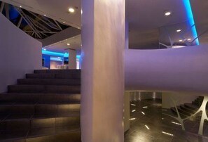 Staircase - A Point Arezzo Park Hotel (Arezzo)