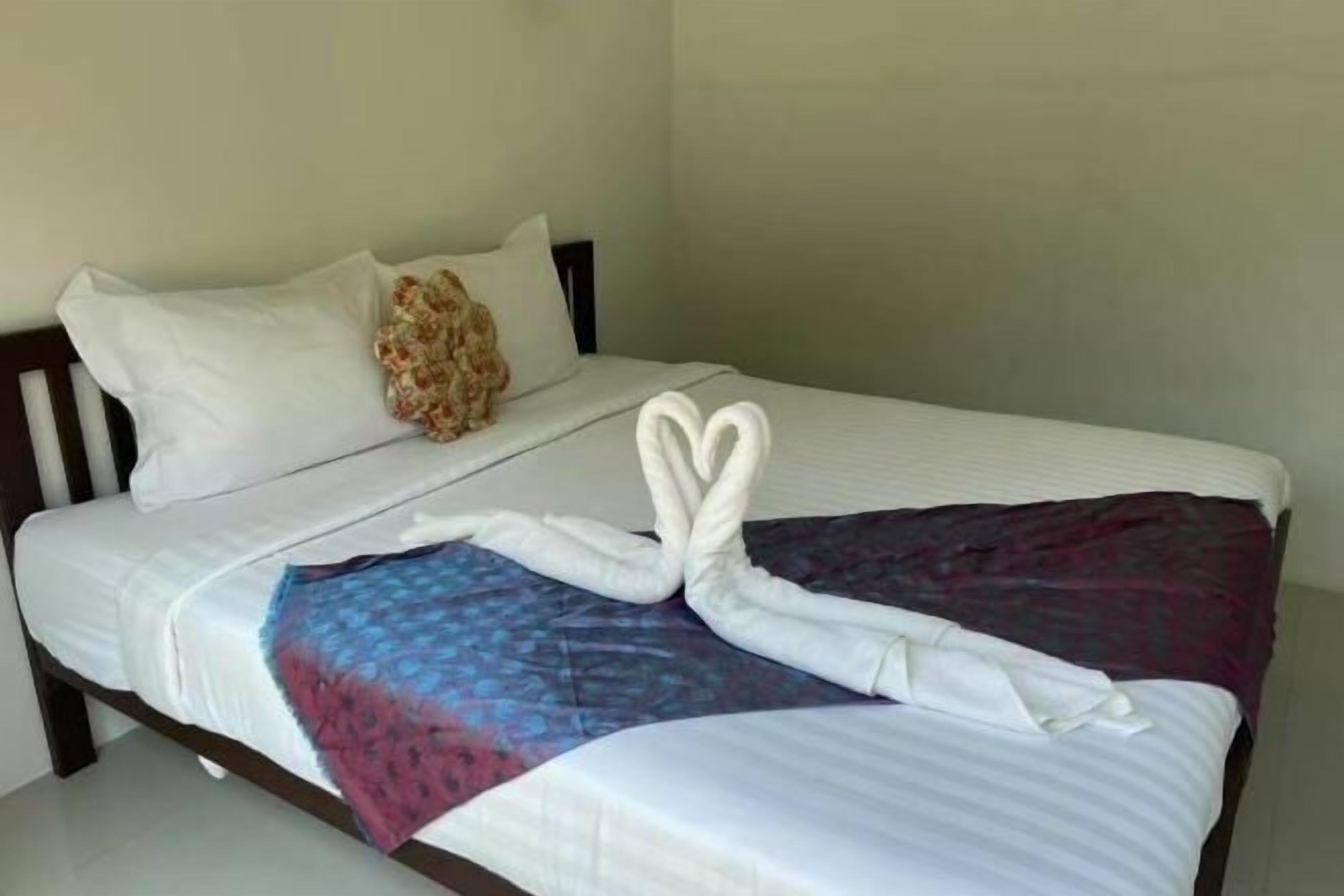 In-room safe, desk, blackout drapes, free WiFi