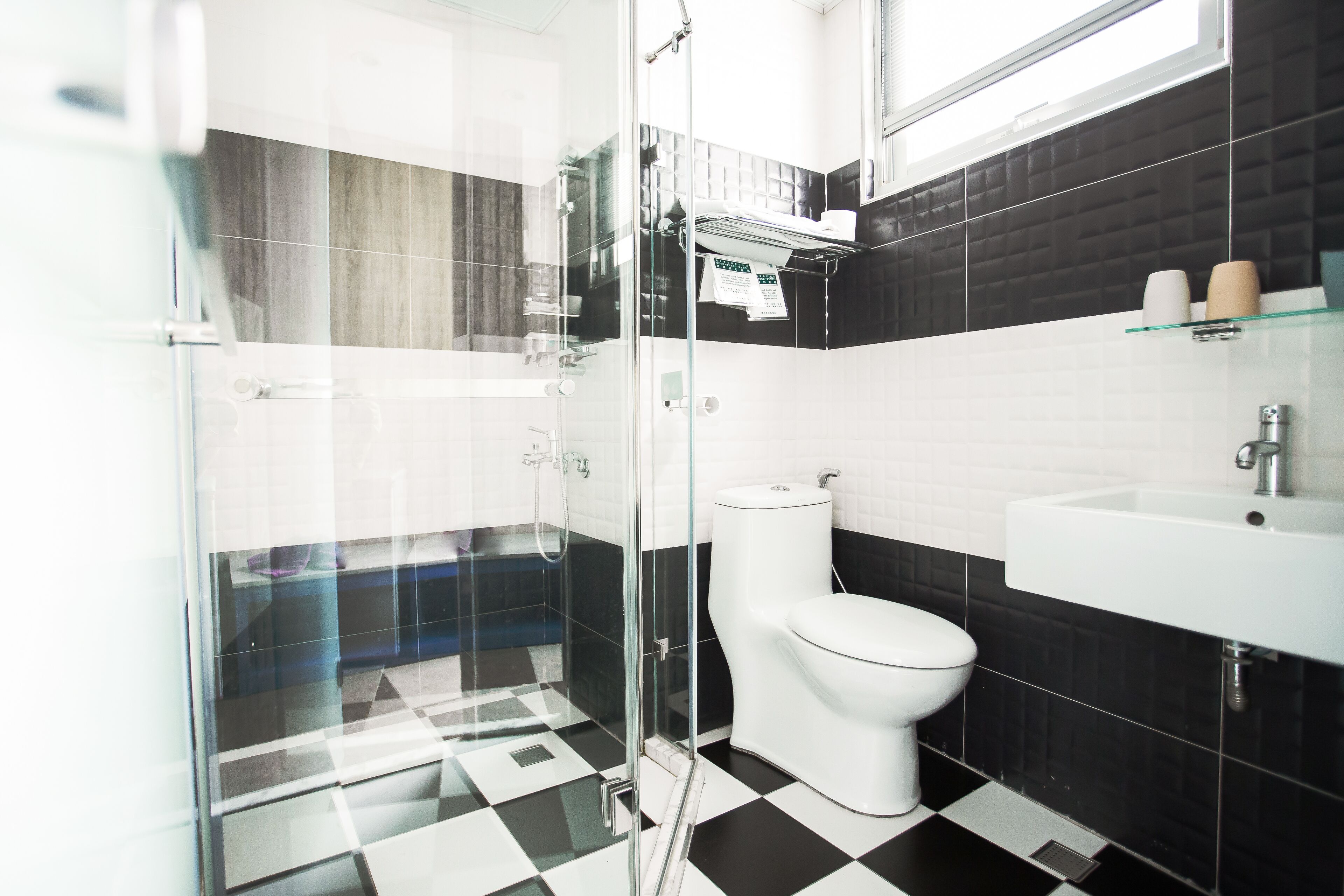 shower, free toiletries, hair dryer, slippers