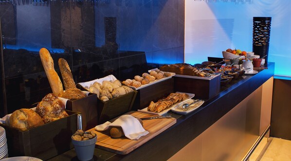 Petit déjeuner buffet compris tous les jours