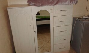 Economy Double Room | Room amenity - Kazungula Guest House (Kasane)