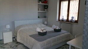 Double or Twin Room, Private Bathroom (External) | Desk, free WiFi