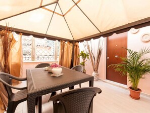 아파트 (V. del Corso 97) | 고급 침구, 오리/거위털 이불, 객실 내 금고, 각각 다른 스타일의 인테리어