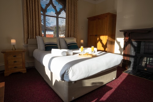 OYO Milverton Hotel
