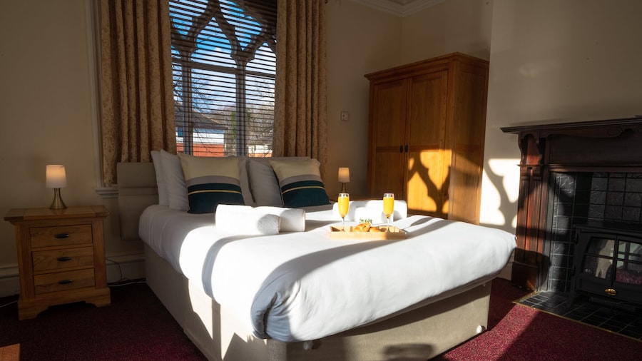 OYO Milverton Hotel