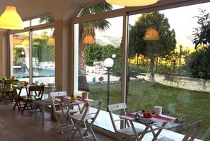 Frokostbuffé er inkludert hver dag