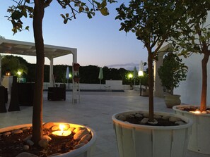 Piscine extérieure (ouverte en saison)