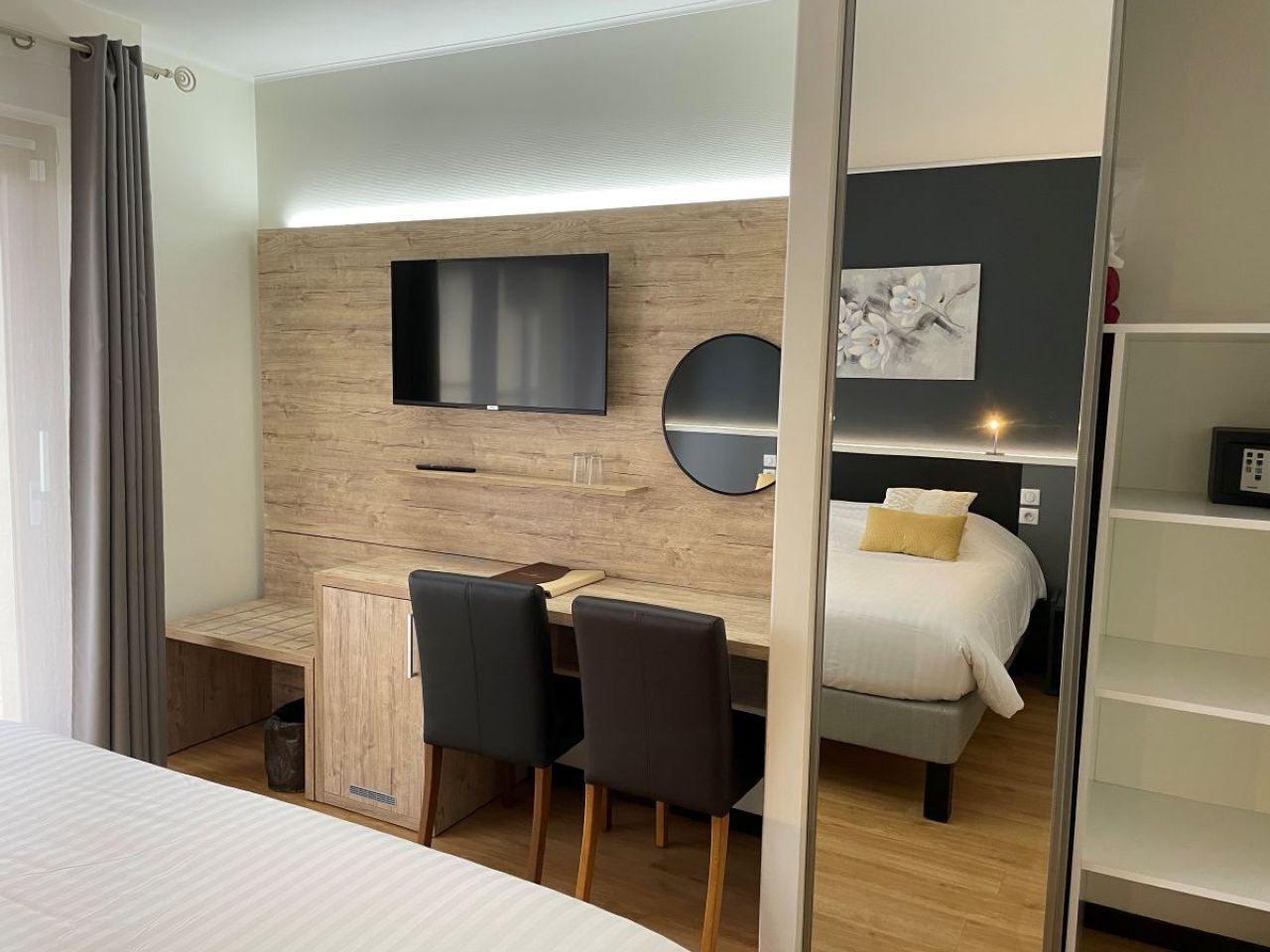 Photo - Hôtel Le Mas del Pechs - Chambres avec terrasse