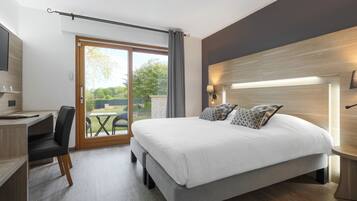 Habitación doble superior | Ropa de cama de alta calidad, camas Select Comfort y minibar