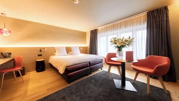 Chambre supérieure balnéothérapie | Premium bedding, pillow-top beds, minibar, in-room safe