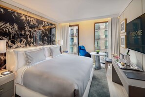 Premium bedding, minibar, in-room safe, desk - The One Barcelona GL (Barcelona)
