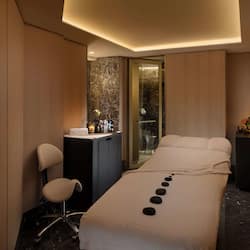 Sauna, hot tub, body treatments, hot stone massages