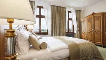 Standard Double Room (Palac) | 1 bedroom, minibar, in-room safe, desk