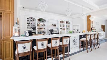 Bar (in der Unterkunft)