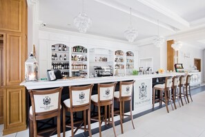 Bar (in der Unterkunft)