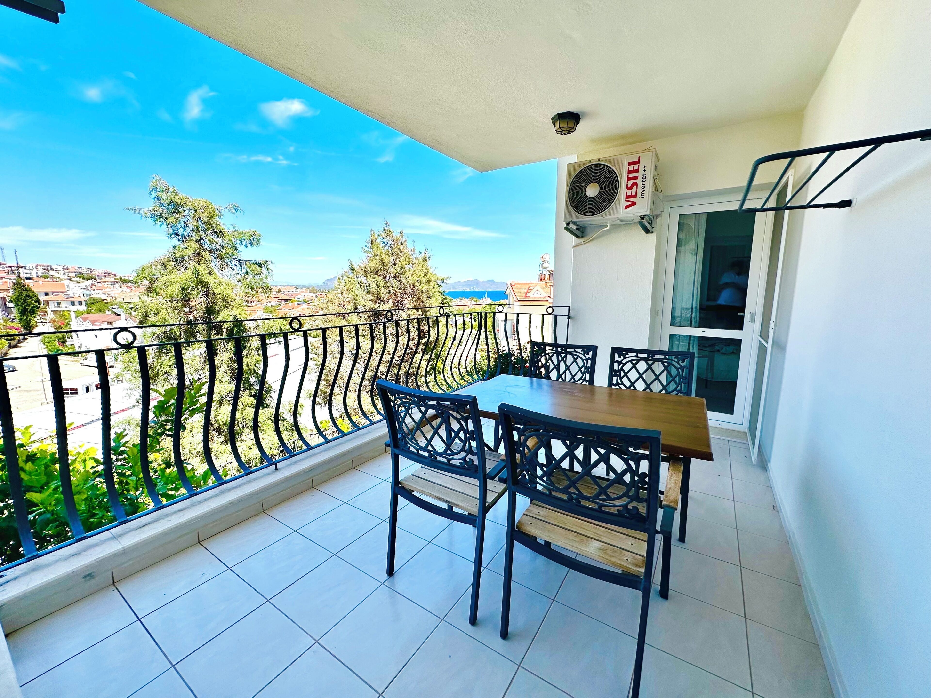 family suite, 2 bedrooms | balcony