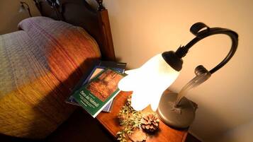 Premium bedding, desk, rollaway beds, free WiFi