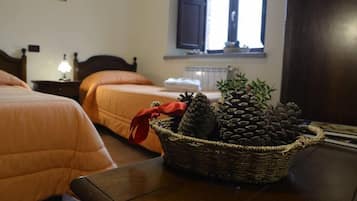 Premium bedding, desk, rollaway beds, free WiFi