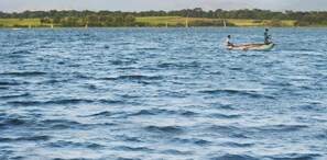 Lake - Makulu Safari Camping (Sevanagala)