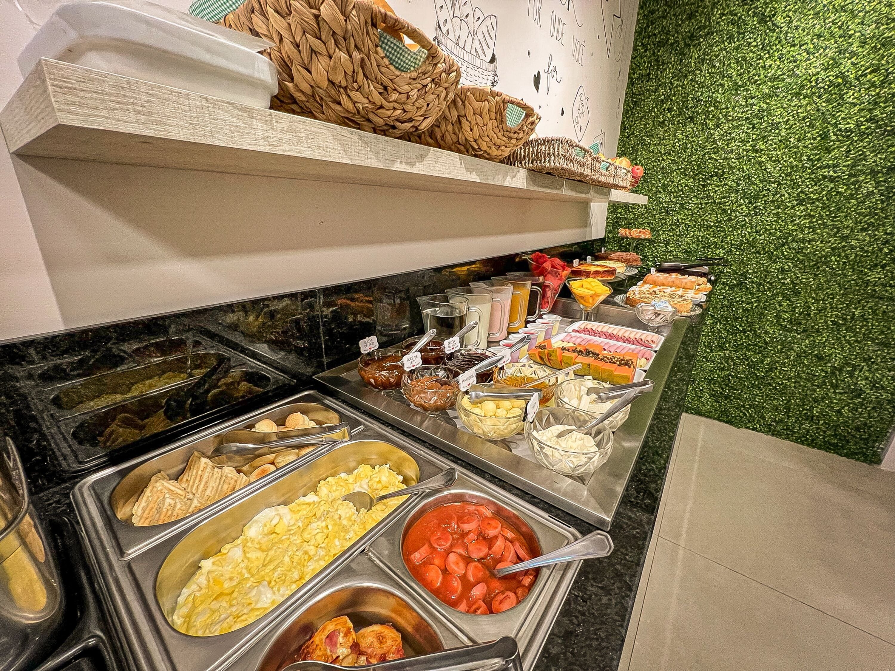 Desayuno buffet incluido todos los días 