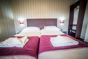 Cortinas blackout, sistema de insonorización y wifi gratis