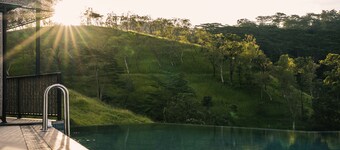 แคนดี สกายลอฟท์  