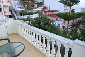 Balcony - Hotel Rixhi (Sarandë)