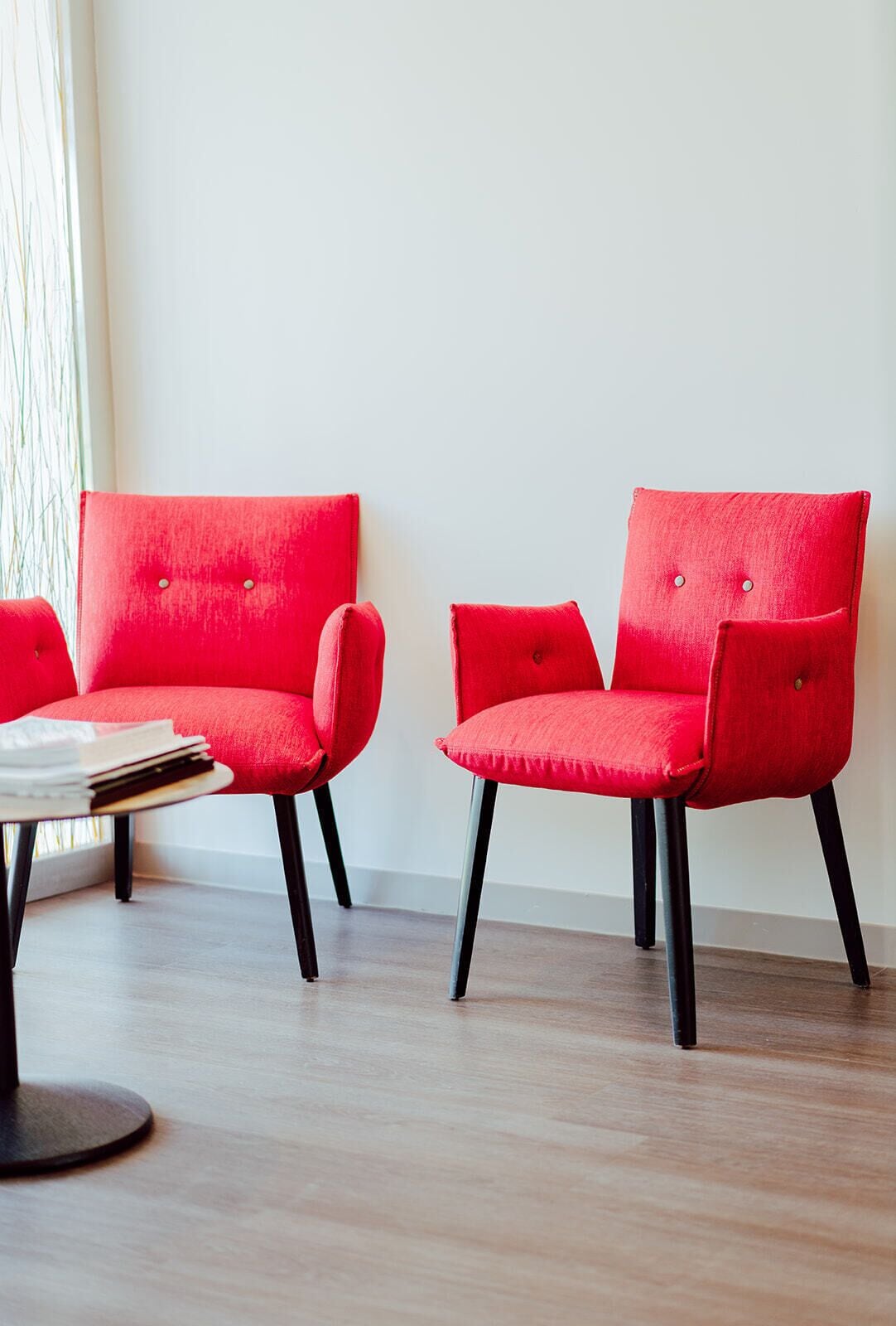 40-inch flat-screen tv with satellite channels, tv