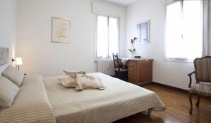 Superior Double Room | Individually decorated, individually furnished, desk, laptop workspace