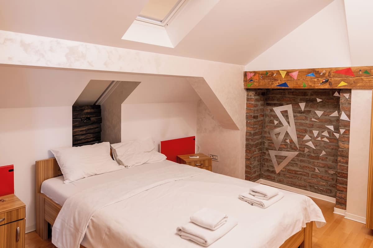 Standard Apartment, City View | Premium bedding, blackout drapes, soundproofing