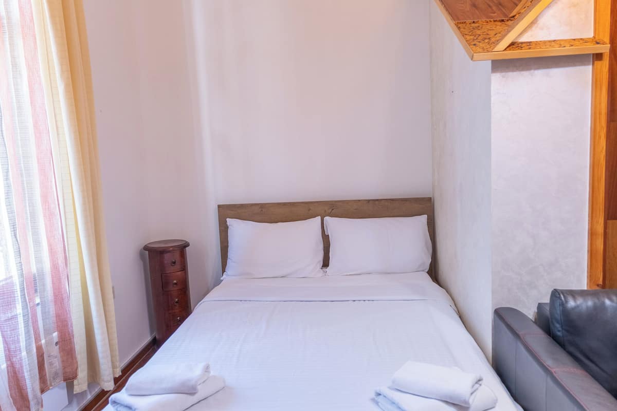 Classic Studio, City View | Premium bedding, blackout drapes, soundproofing