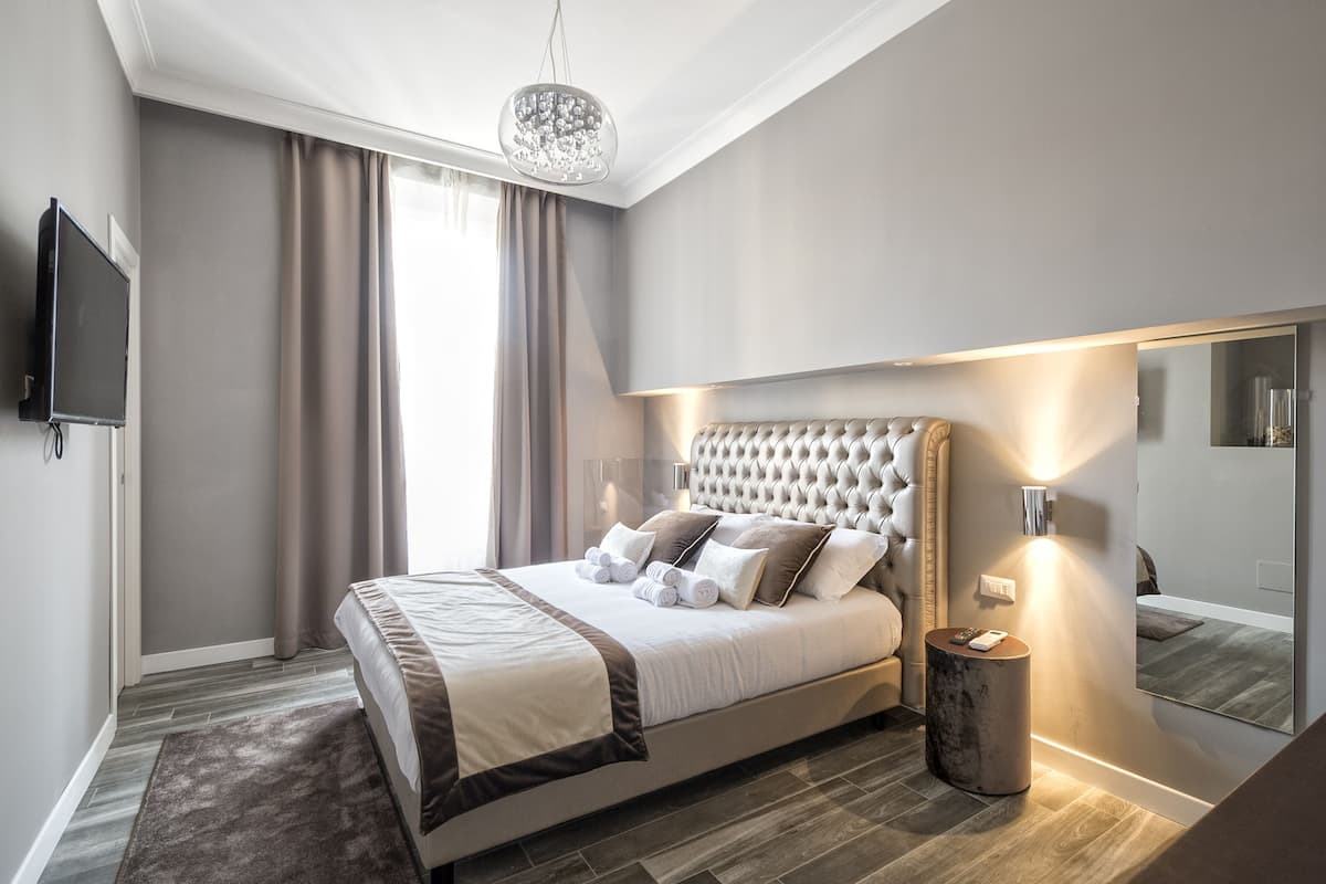 Classic Double Room, City View