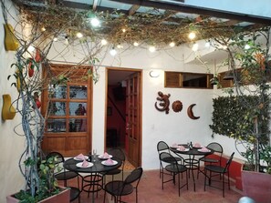 Petit déjeuner anglais compris tous les jours