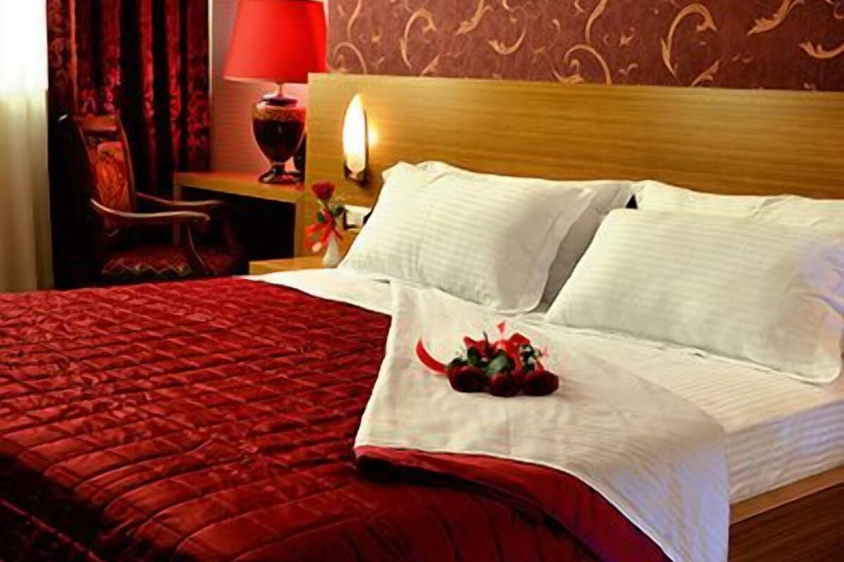 minibar, in-room safe, desk, soundproofing