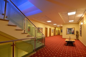 Interior - Hotel Austria (Tirana)