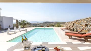 Villa, 6 Bedrooms, Private Pool, Sea View (Thea & Petra) | Terras