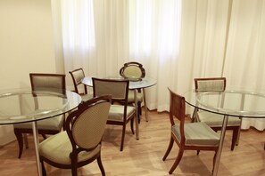 Interior - Casa Isolani Piazza Maggiore (Bologna)