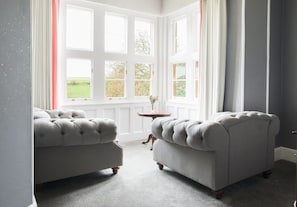 Junior Suite, 1 King Bed