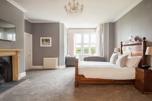 Junior Suite, 1 King Bed