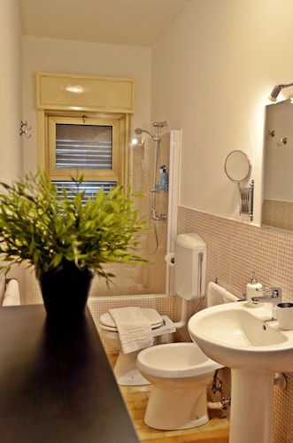 Bed & Breakfast Fontanarossa Airport