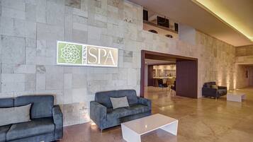 Sauna, hot tub, steam room, body treatments, hydrotherapy, aromatherapy