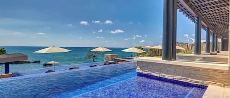 Sunset Swim Out Suite | Literie de qualité, minibar, coffre-fort, décor unique