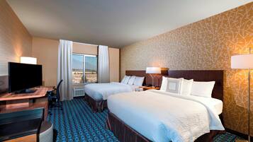 Escritorio, tabla de planchar con plancha y cunas gratuitas