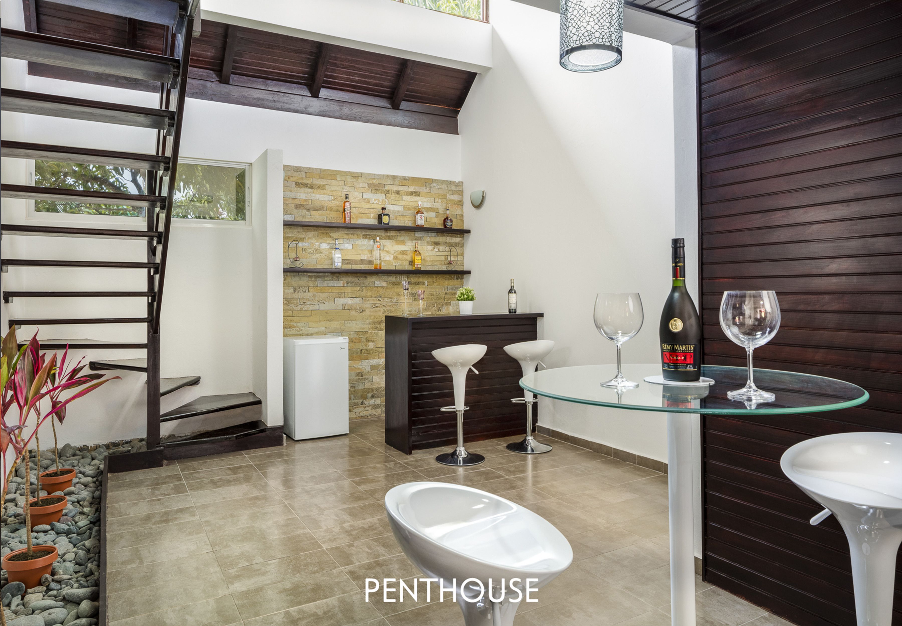 Minibar, in-room safe, free WiFi, bed sheets